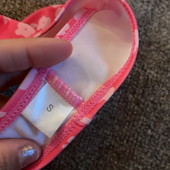 ๐5/$25๐ Pink Small Bikini bottoms - Picture 3 of 5